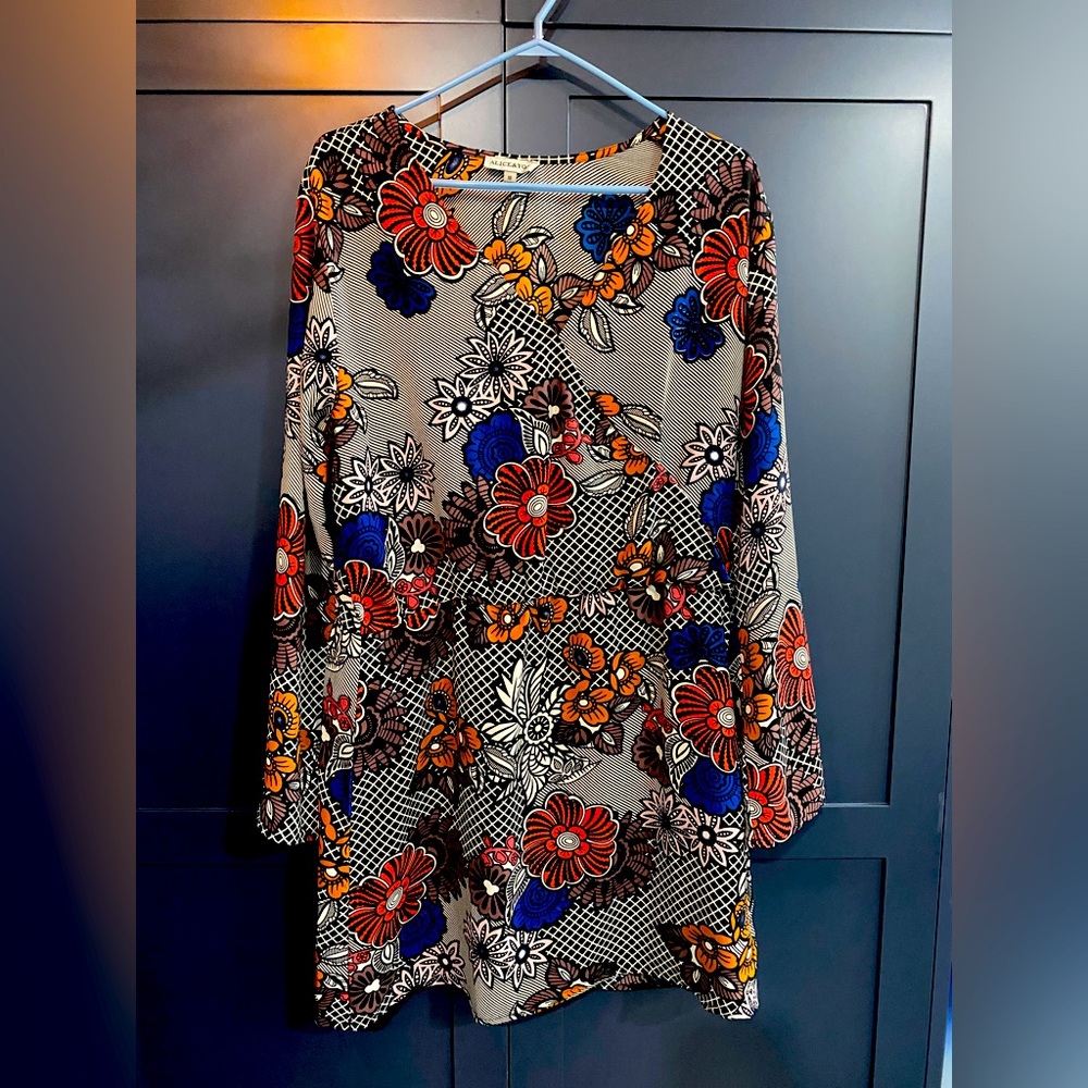 Alice & You printed dress, UK size 18 which is a US size 12-14.